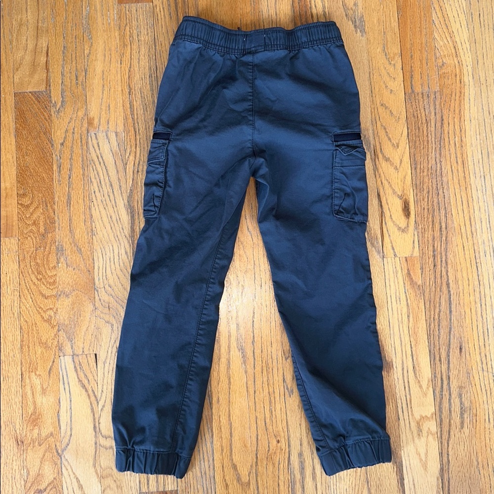 Old Navy Jogger Pants - Picture 5 of 9